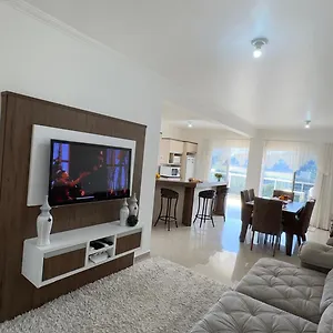  Apartamento Apto Lirio Do Vale - 3 Quartos -apto Espacoso Com Varanda E Vista O Vale - Ao Lado Do Parque Termal!